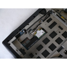 Замена Wi-Fi-карты Alienware M14x R2