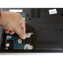 Samsung NP R580 JBB2 Замена жесткого диска